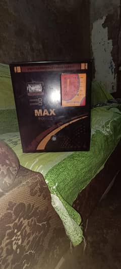 Ups 2000W new condition for sale
