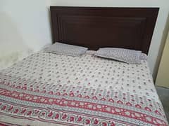 wooden bed 6 by 6.5