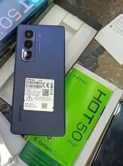 bikul ok hai mobile 6 month warranty me hai box availble