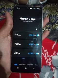 Samsung galaxy A31 in good condition Read description