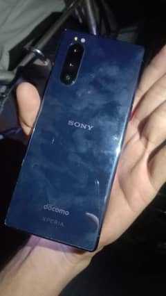 Sony Experia 5