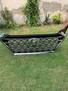Tuscon front grill