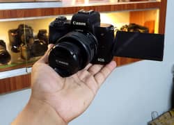 Canon m50 4k-ultra hd (Canon 15-45mm) (10/10++) Mirrorless