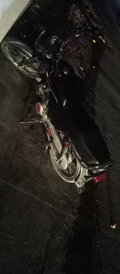 Selling 2023 model eagle Islamabad number