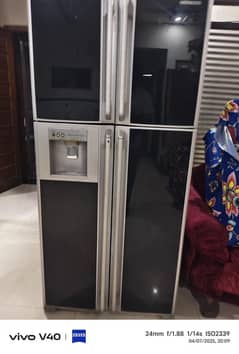 Hitachi 2 door Refrigerator