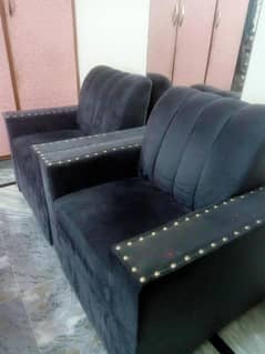 5 seater caution sofay excellent condition