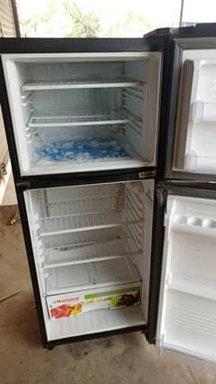 NATIONAL FRIDGE MEDIUM SIZE