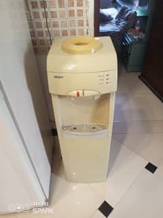 Orient Dispenser
