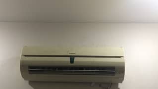 1 Ton Gree AC