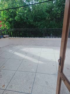 Ground portion for rent in g-11