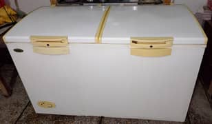 Waves Refrigerator – Dual Door Power for Everyday Use