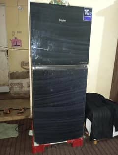 Haier fridge medium size