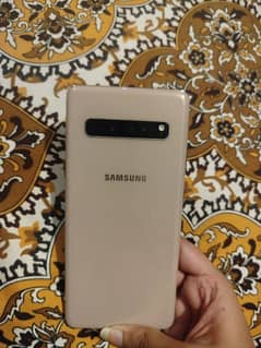 Samsung S10 plus