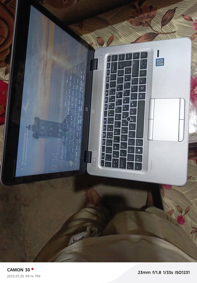 HP Core I 5 6th Generation  16 GP Ram  DDR4 256 SSD FULL TOUCH SCREEN 0