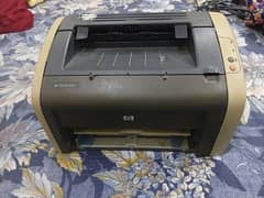 HP Laser Jet 1010 Used Proper Working hai Condtion 7 / 10
