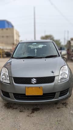 Grey Suzuki swift DLX 2012 Manual transmission