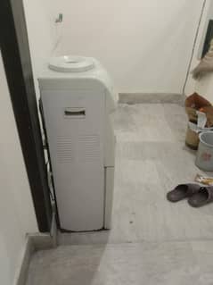 orient water dispenser