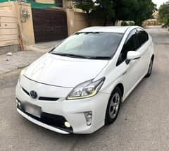 Toyota Prius 2014 / 2018 Hybrid automatic S Push start
