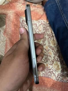 Google Pixel 8