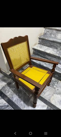 4 wooden chairs