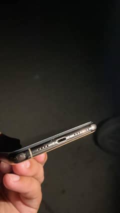 Iphone 11 pro max PTA