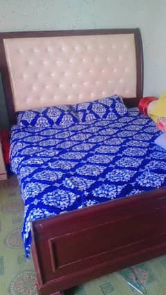 Luxuy Bed, Side table, Singar Mez, Almari
