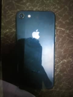 Apple iPhone 8 price Rs 18,000