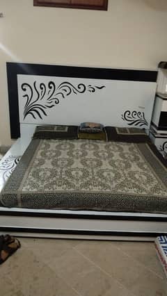 wanna sale whole furniture of a bedroom