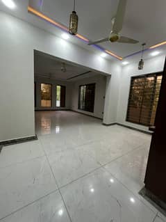 G-10 New Upper Portion 40 80 Good location