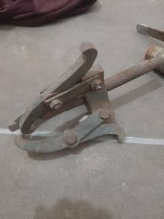 Bearing puller