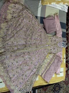 ready to wear mexci. in good condition
