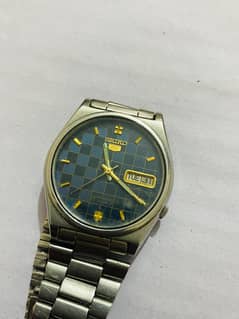 Seiko 5 Automatic