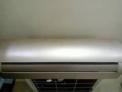 Gree AC(1.5)