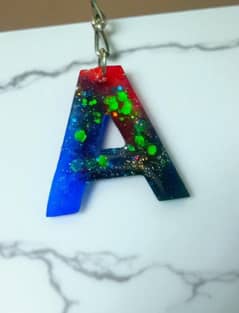 customized resin alphabet keyringa