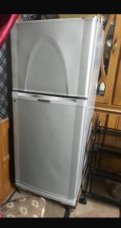 Dowlance refrigerator for sale