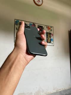Iphone 11pro factory unlock 64gb bh75 face id truetone all okay 10/9.5