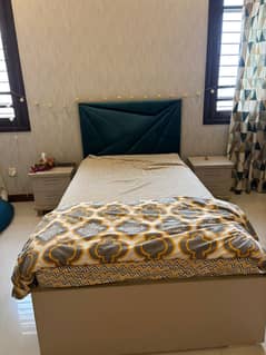 Single bedroom set