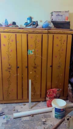 almari 3 doors