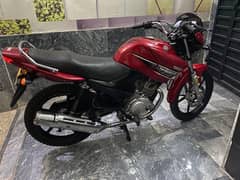 Yahama Ybr 2017 model b t b genuine
