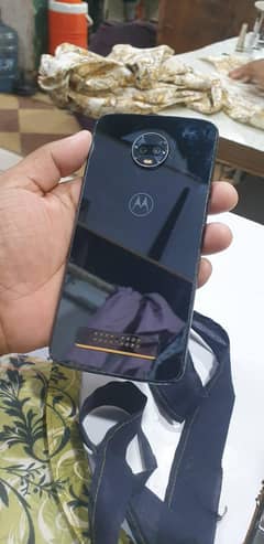 moto z3play
