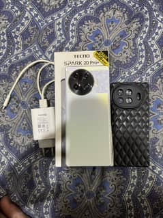 Tecno spark 20 pro plus