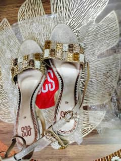 Heels fancy Wear