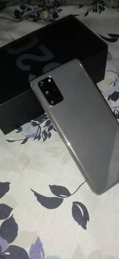 Samsung S20+ for sale 10/10 dot phone