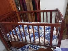 baby cot good condition