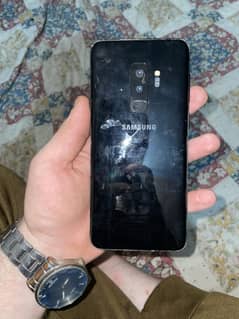 s9