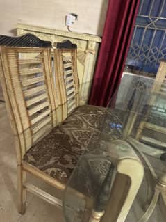 Dinning sett with 6 chairs glass table