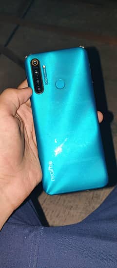 mobile phone realme 5i