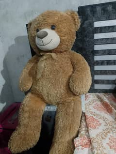 teddy bear for sell used only 6 month 10/10