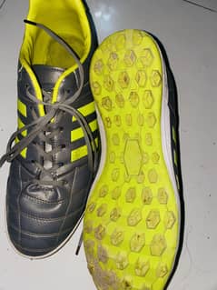 Fustal Shoes