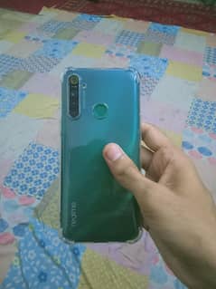 realme 5i with box 4/64